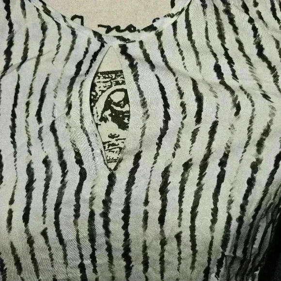 Cato Womans Blouse Size XS. - Picture 3 of 10